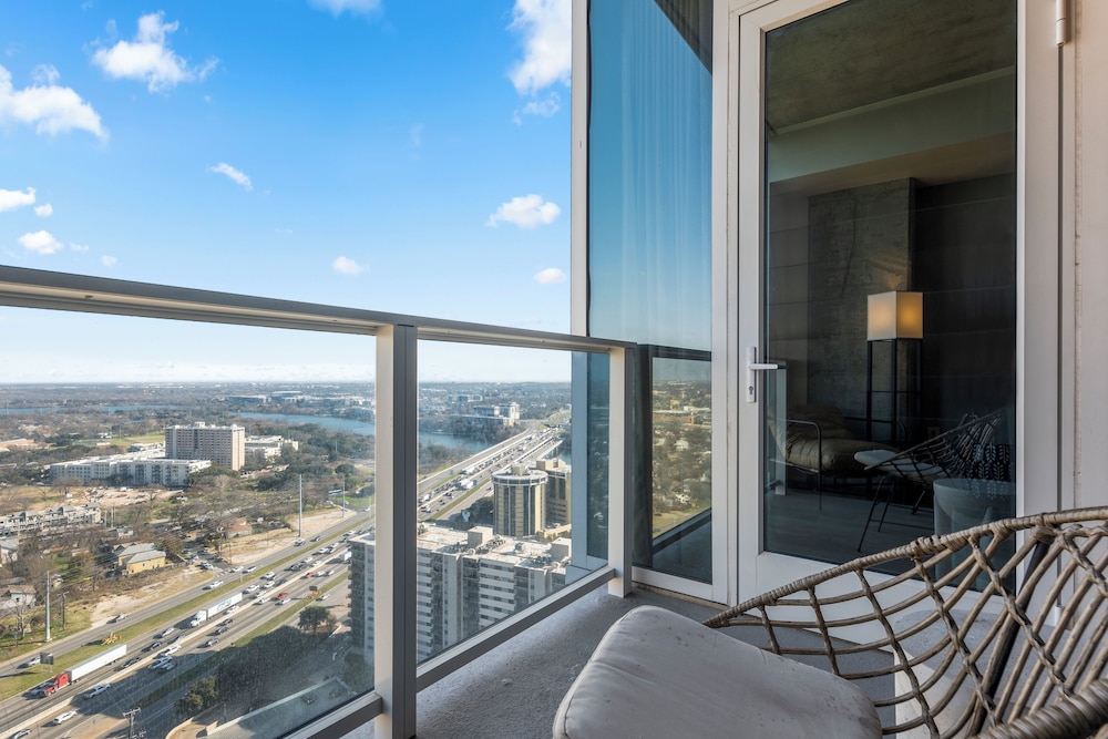 Austin Condo Hotel 22/49