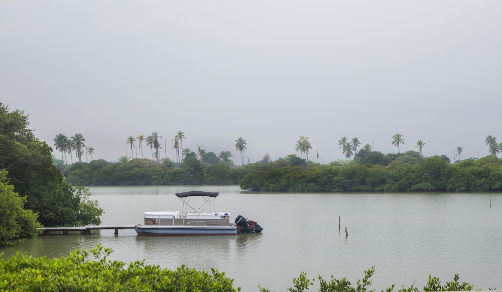 Isla Tajin Beach and River Resort 33/54