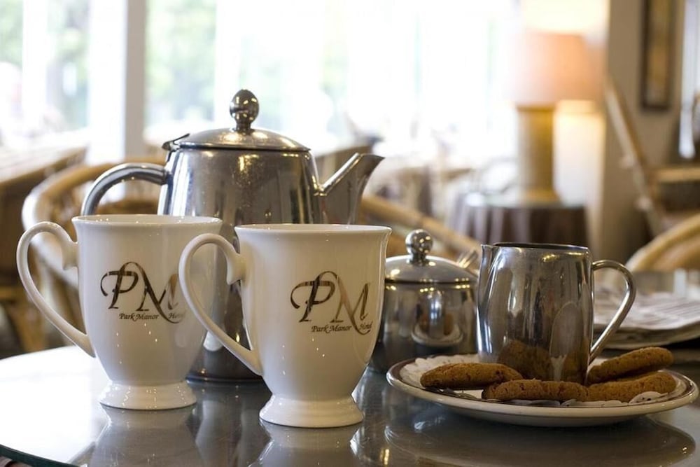 Park Manor Hotel 17/50