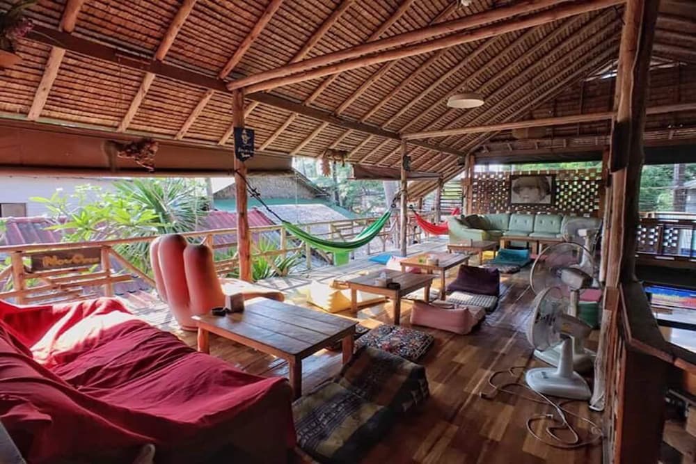 Cafe Del Sunshine - Hostel 19/32