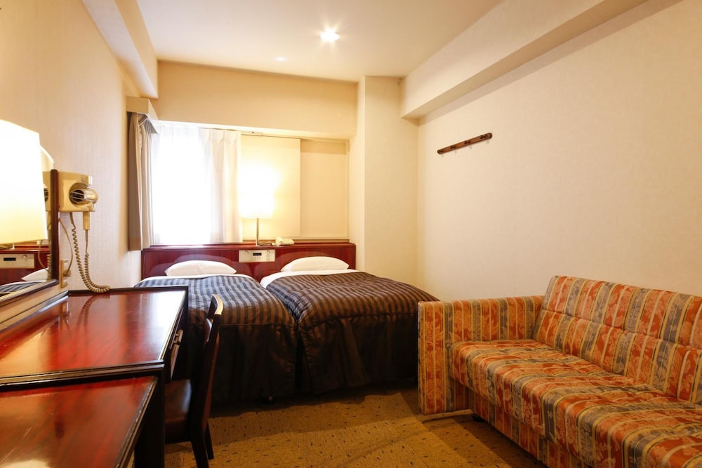 Hotel Sunlife 4/28