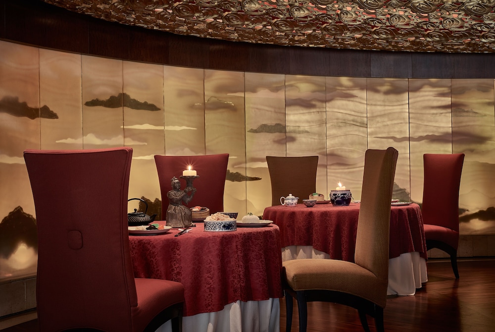 Shangri-La Residences and Apartments 31/45