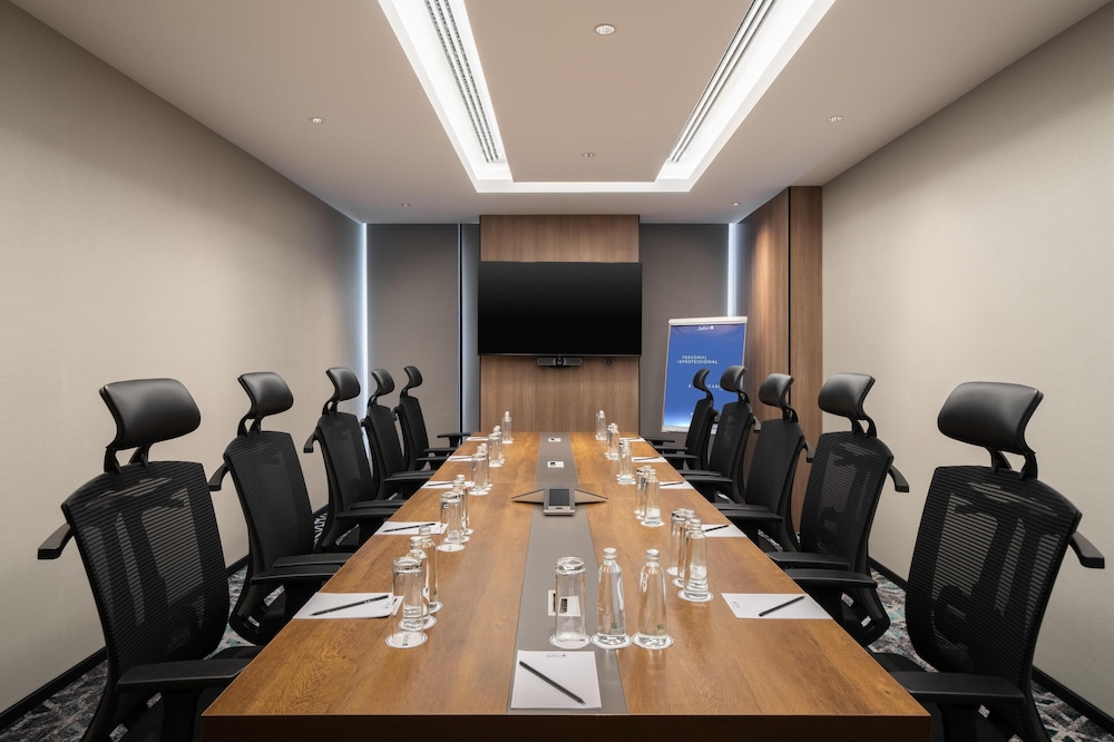 Radisson Blu Hotel, Riyadh Al Sahafa 41/50
