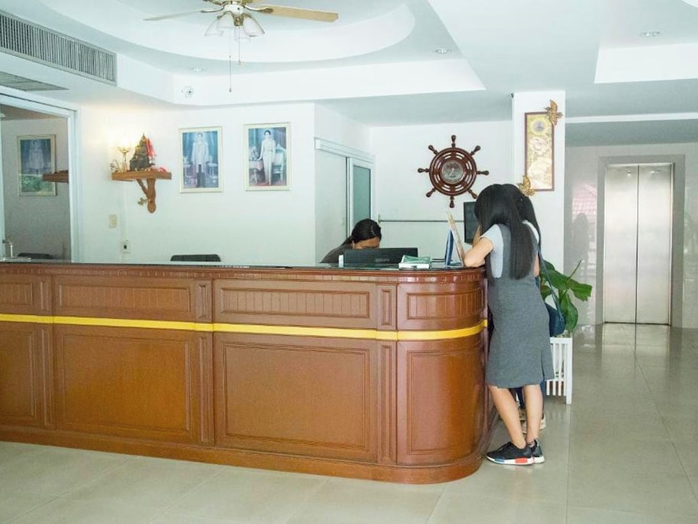 Bt Grand Condotel 9/64