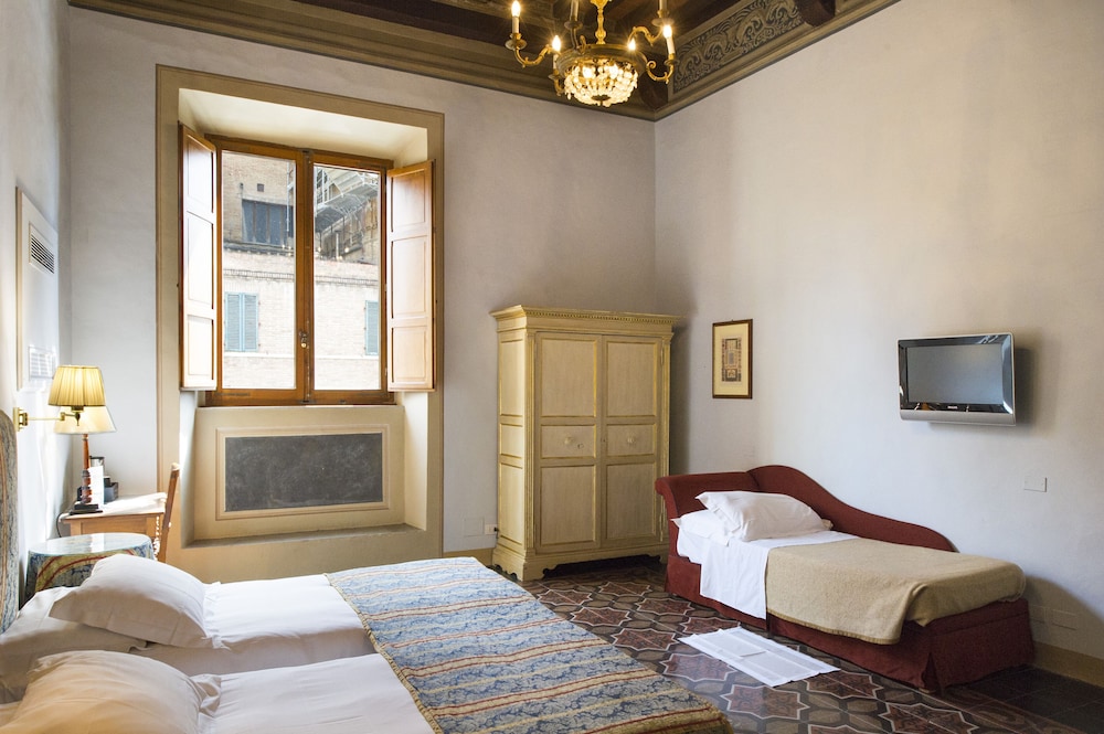 Palazzo Ravizza 13/42