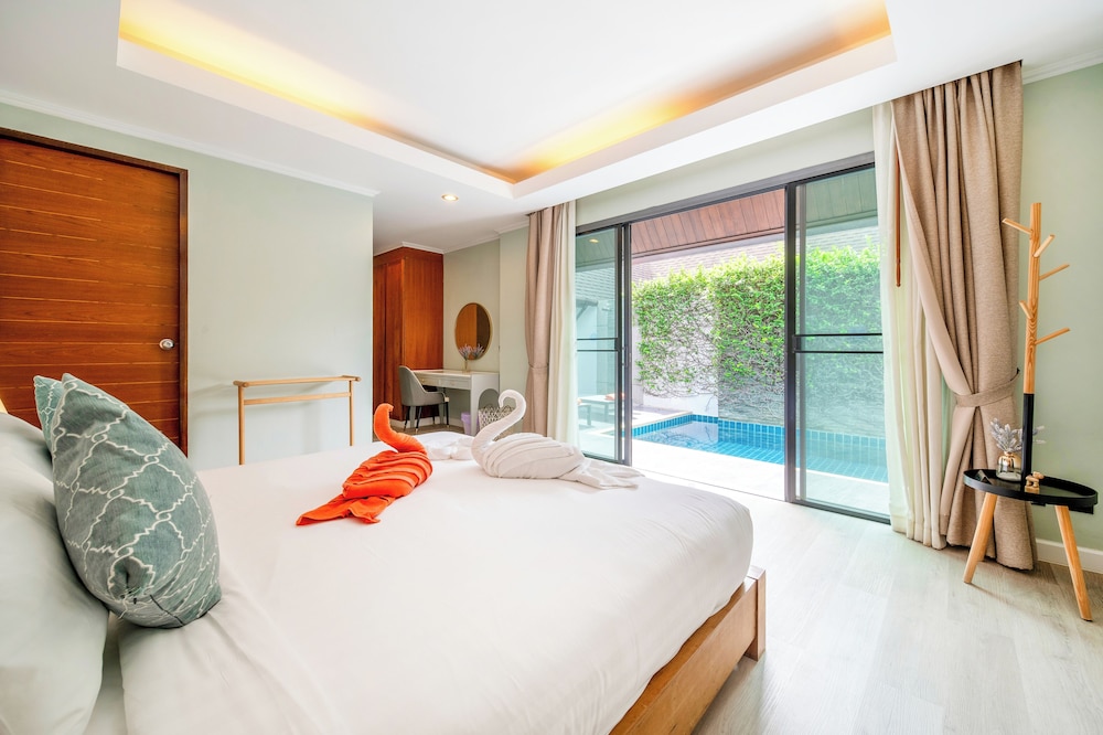 2 BEDROOMS, POOL, DELUXE, VILLA