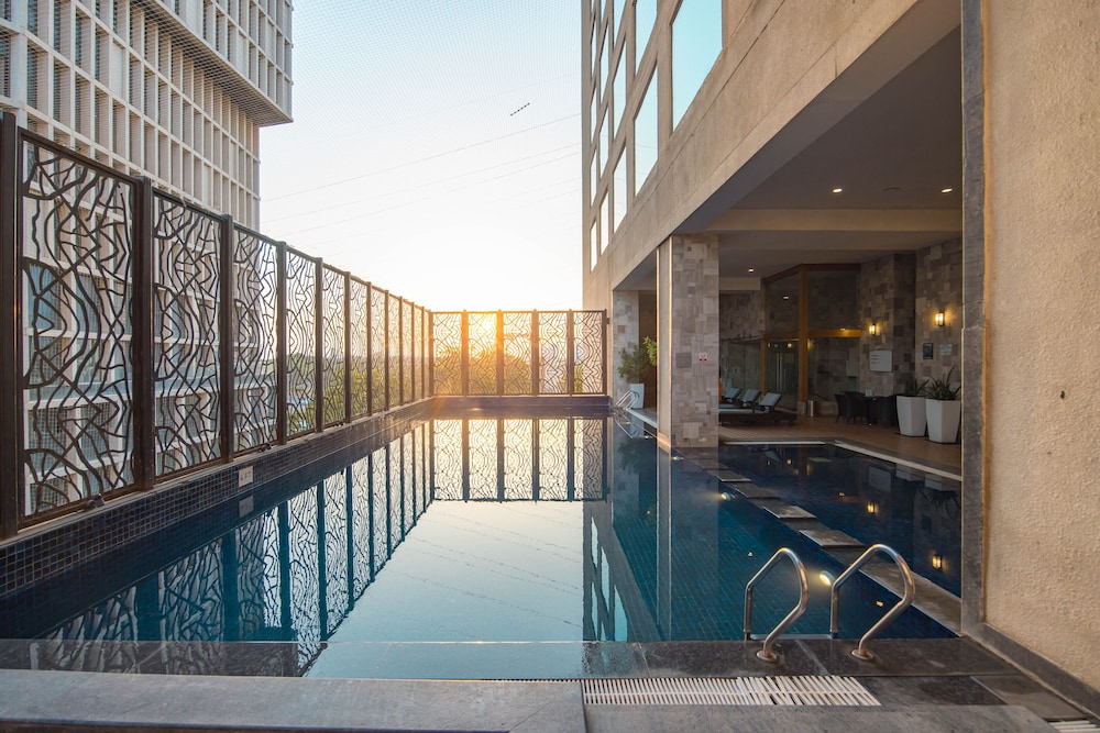 Novotel Ahmedabad 35/71