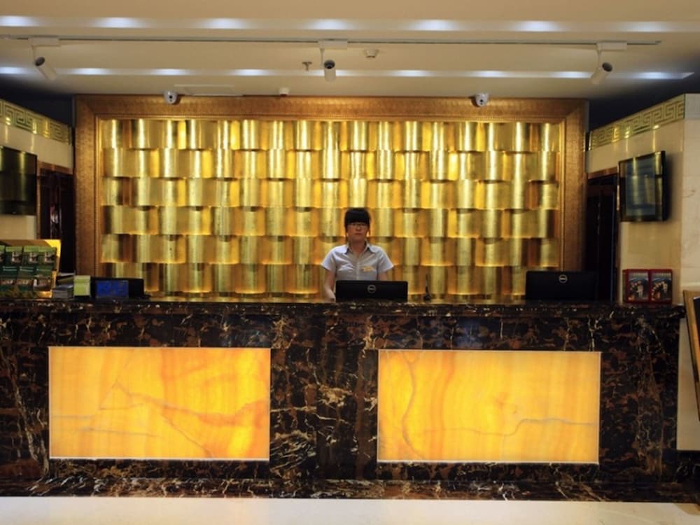 GreenTree Inn North WeiHai Station North International Bathing Beach Hotel 3/58