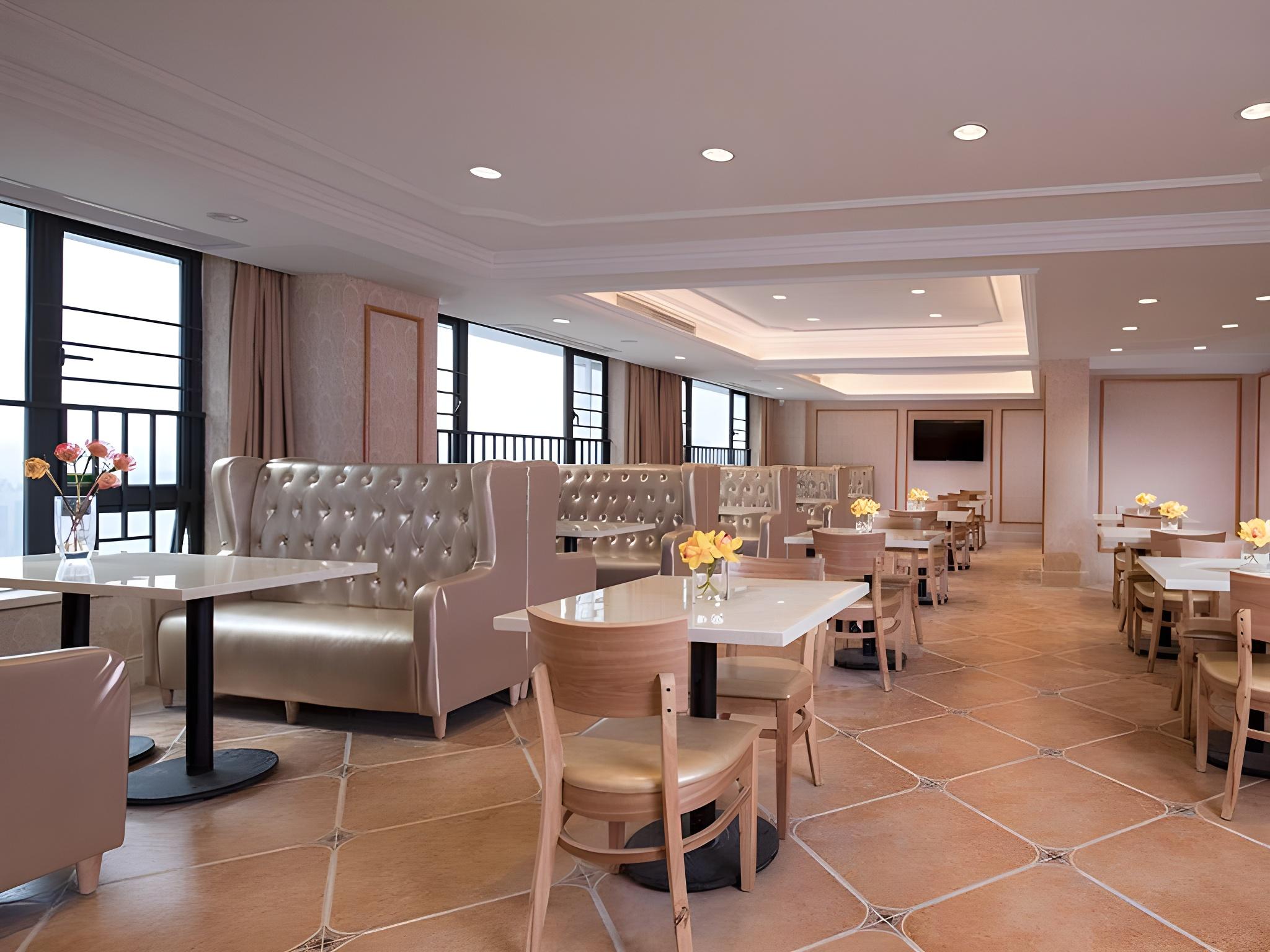 Vienna International Hotel (Shenzhen Guanlan Avenue) 26/37