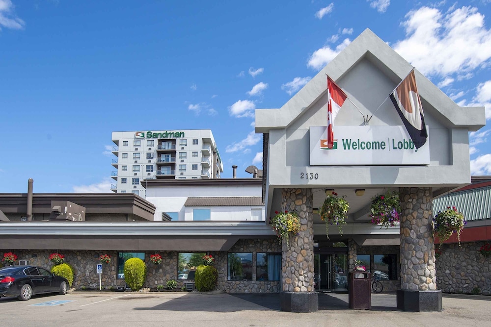 Sandman Hotel Kelowna 1/50