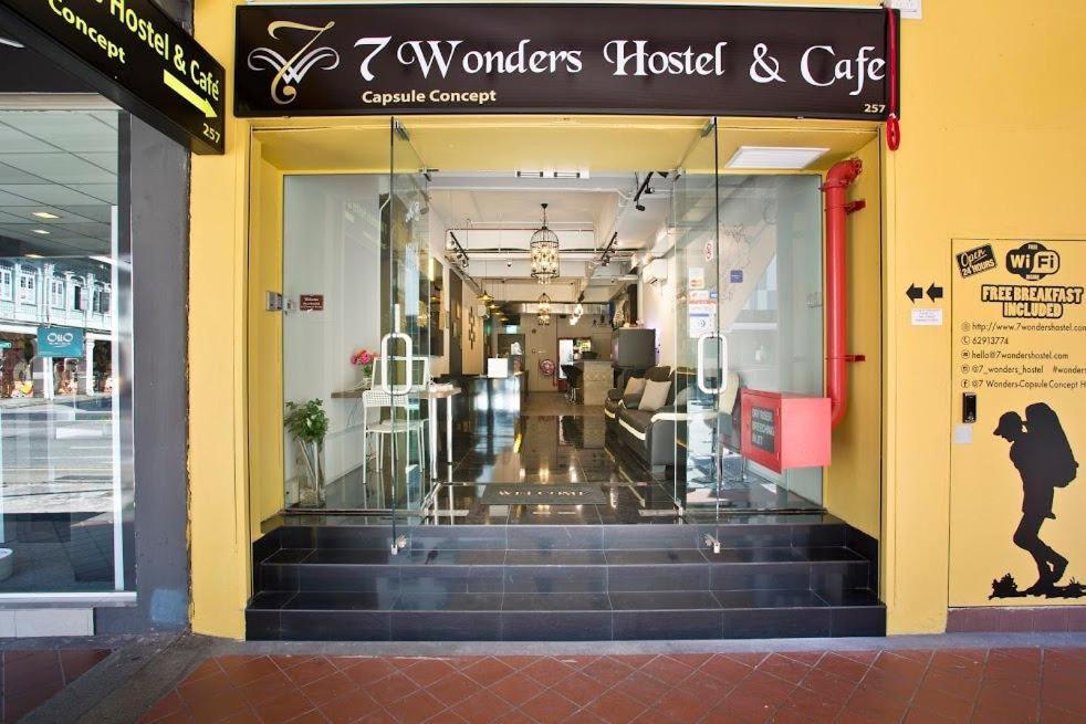 7 Wonders Hostel 11/50