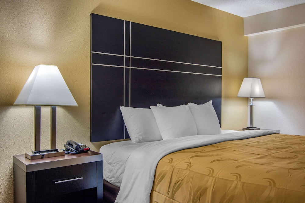 Quality Inn & Suites Union City Atlanta South 14/50