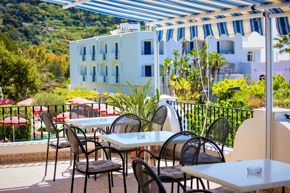 Hotel La Mandorla 20/50