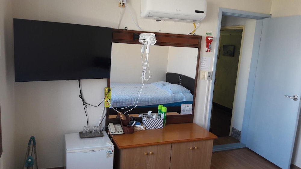 Minjoonggak Guesthouse 23/54