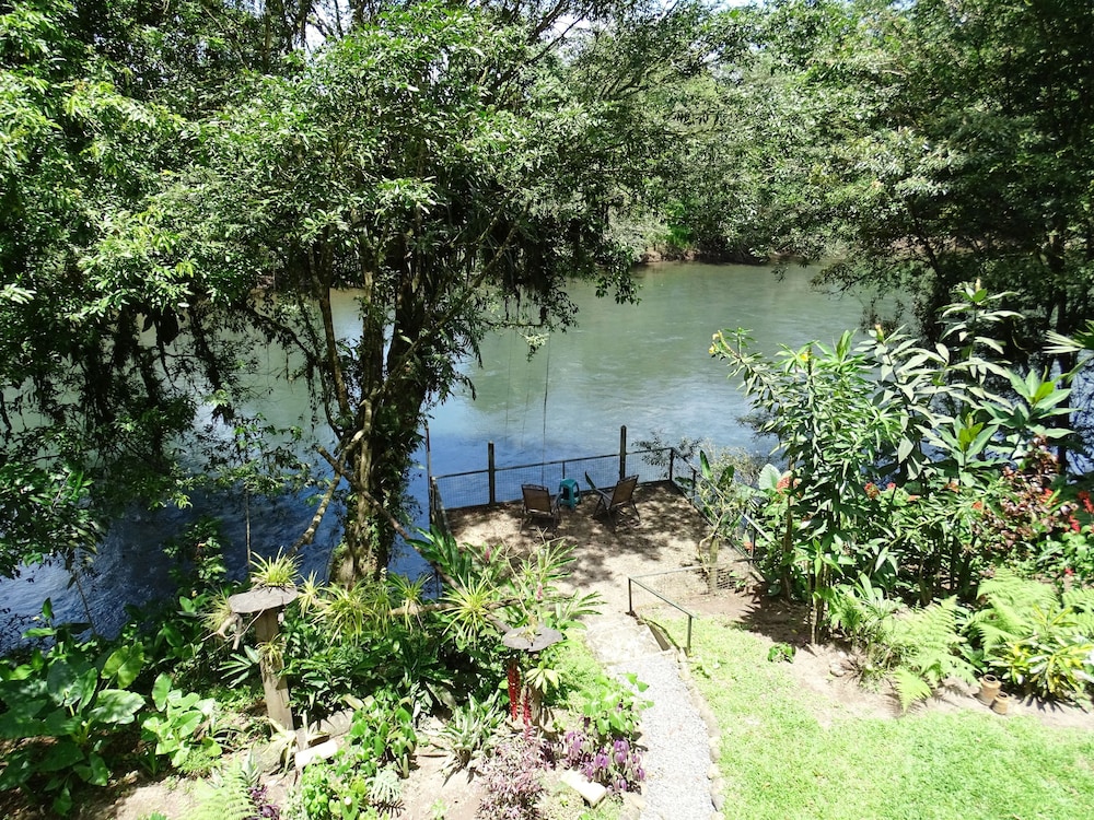 Heliconia Island 30/74