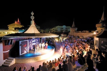 Aydinbey Famous Resort in ANTALYA
