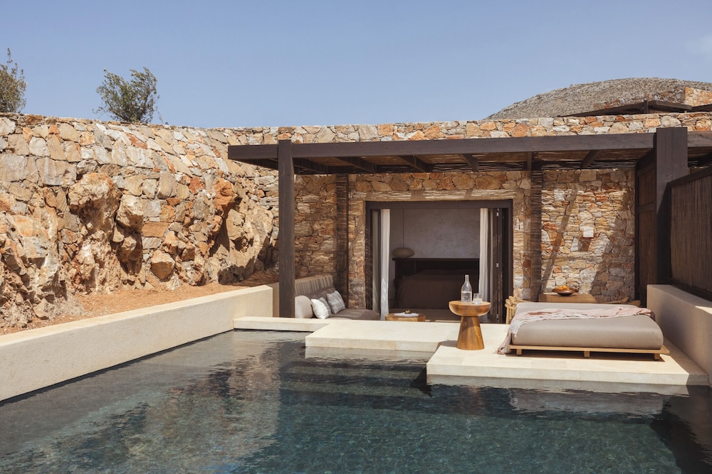 Gundari Folegandros 15/50