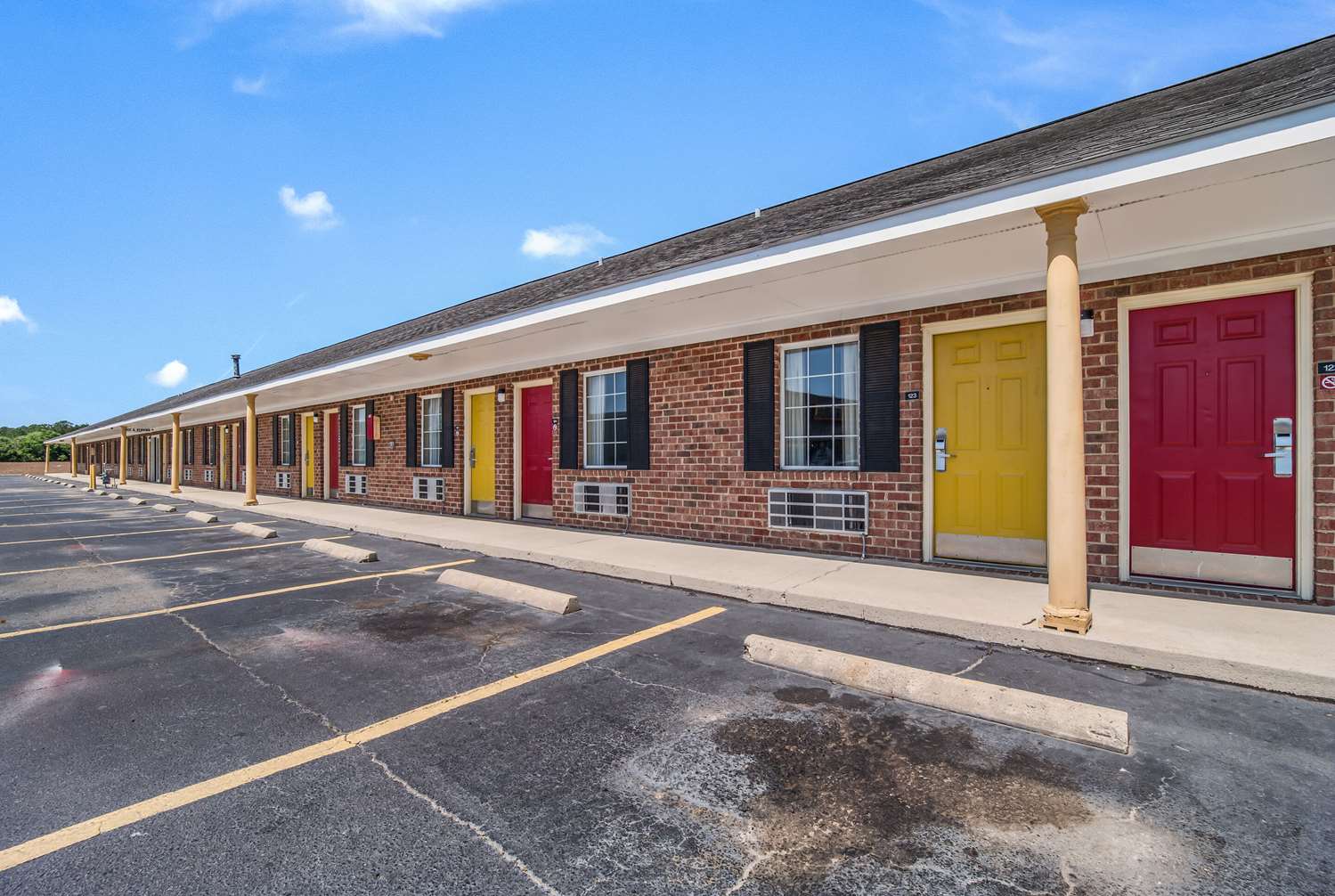 Econo Lodge Santee SC 27/28