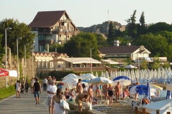Neptun Hotel 16/27