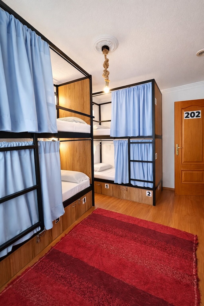Hostal El Cascabel 40/75