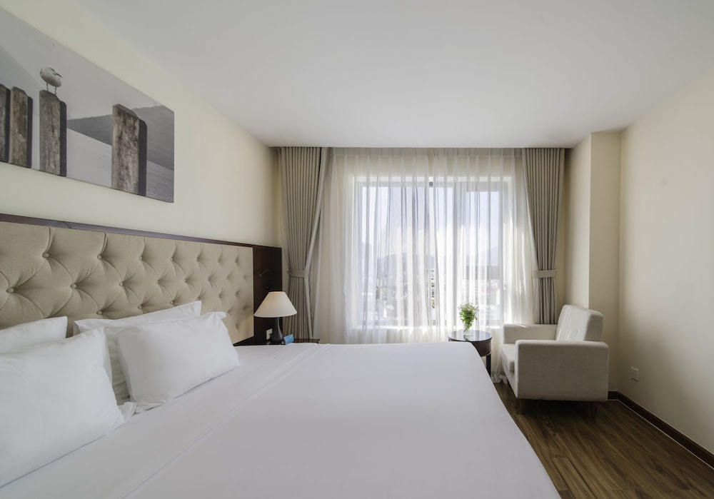 Florida Nha Trang Hotel 15/50