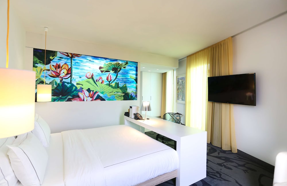 art otel Cologne powered by Radisson Hotels 14/50