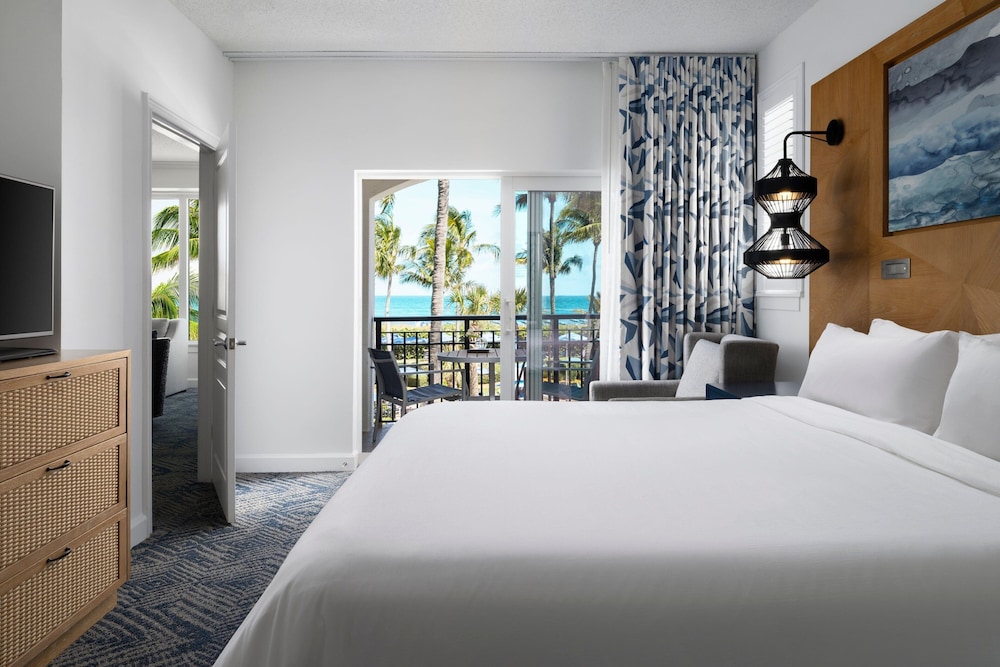 3 Bedrooms, Villa, Ocean Front, Balcony