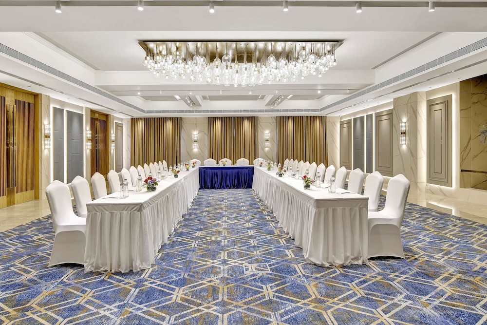 Park Inn by Radisson Surat 19/22