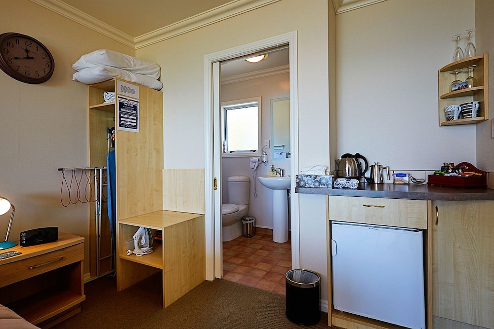 Bendamere House Bed Breakfast 33/67