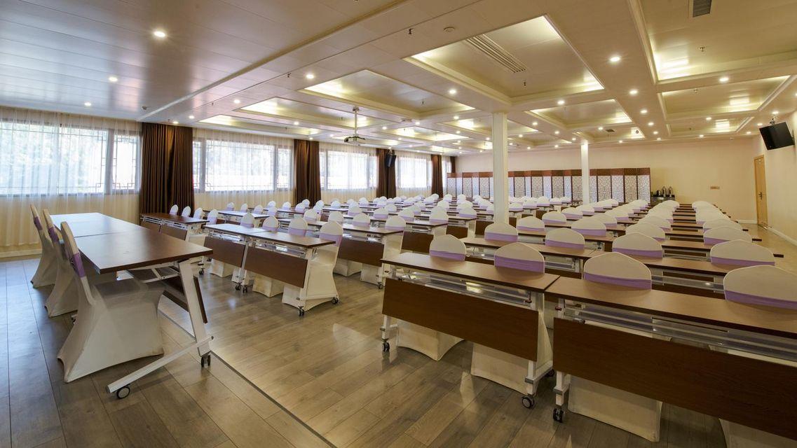 Yunshang Caohai Hotel 25/31