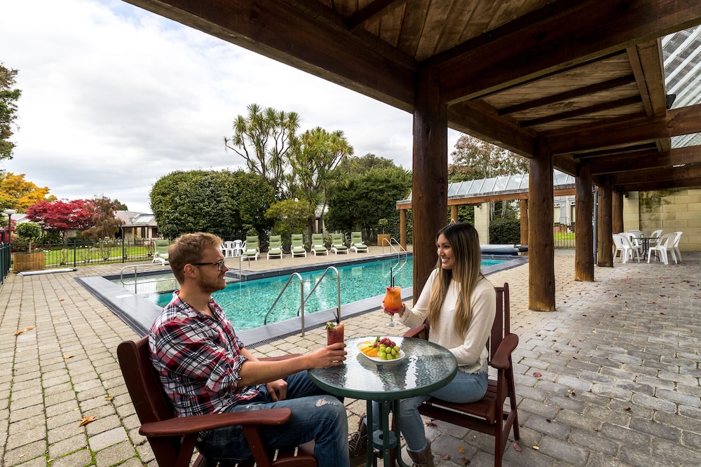 Distinction Te Anau Hotel and Villas 27/68