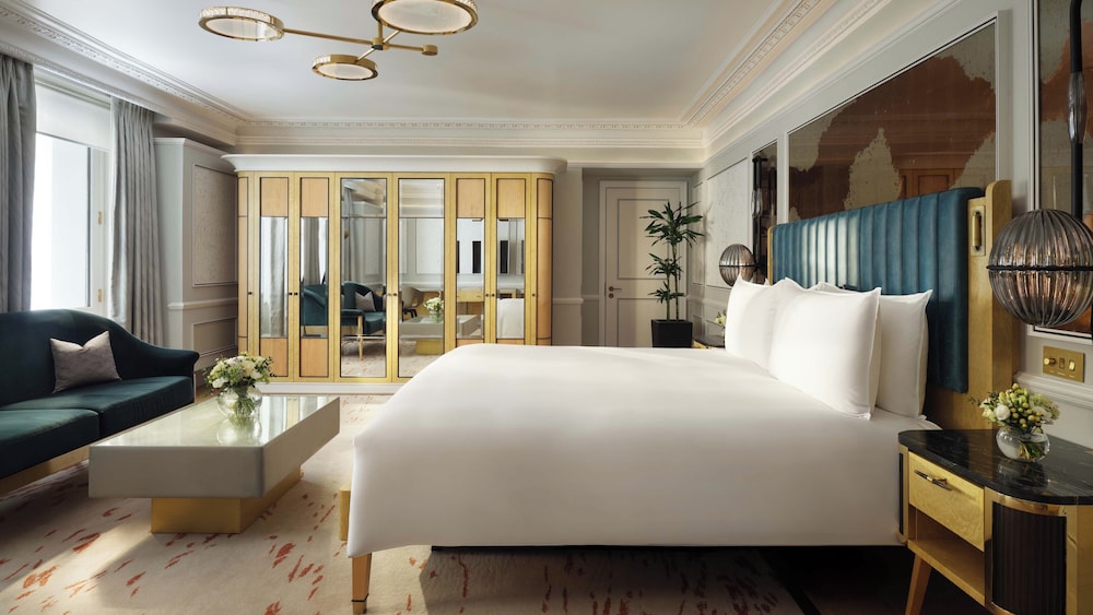 MANDARIN, JUNIOR SUITE, KING BED