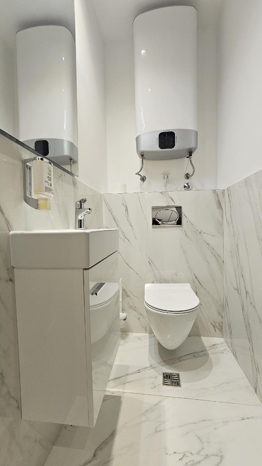 Royalis Suites 32/32