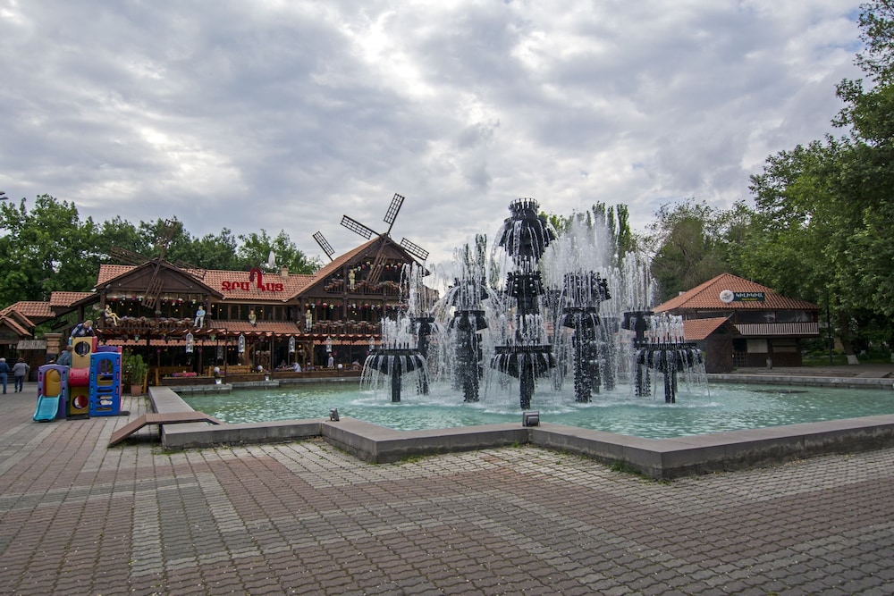 Yerevan Boutique Hotel 59/64