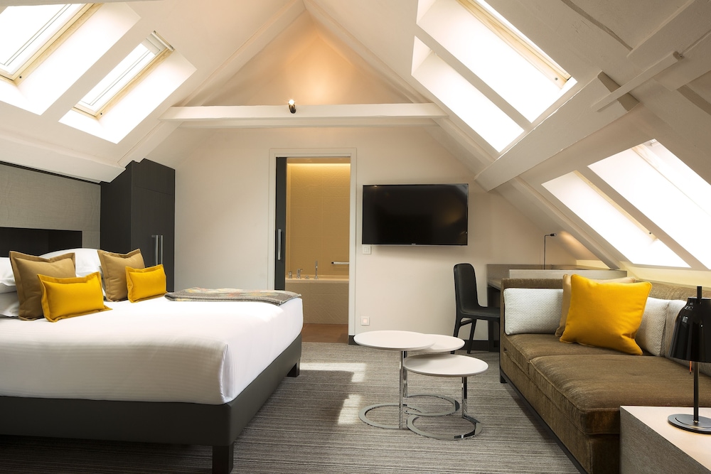Hotel D Strasbourg 5/45
