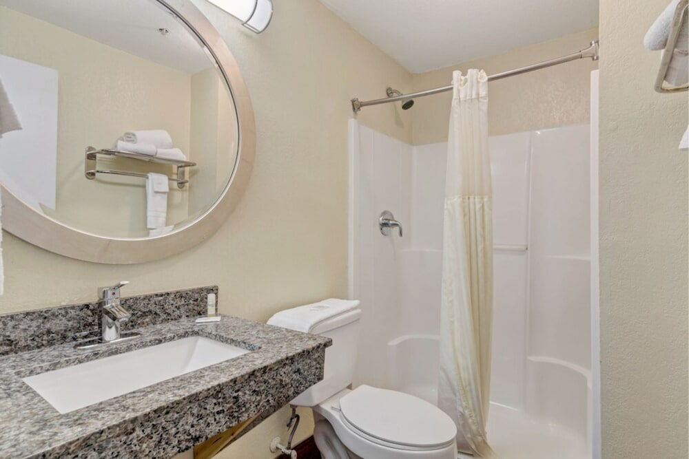 Savannah Garden Hotel 16/41