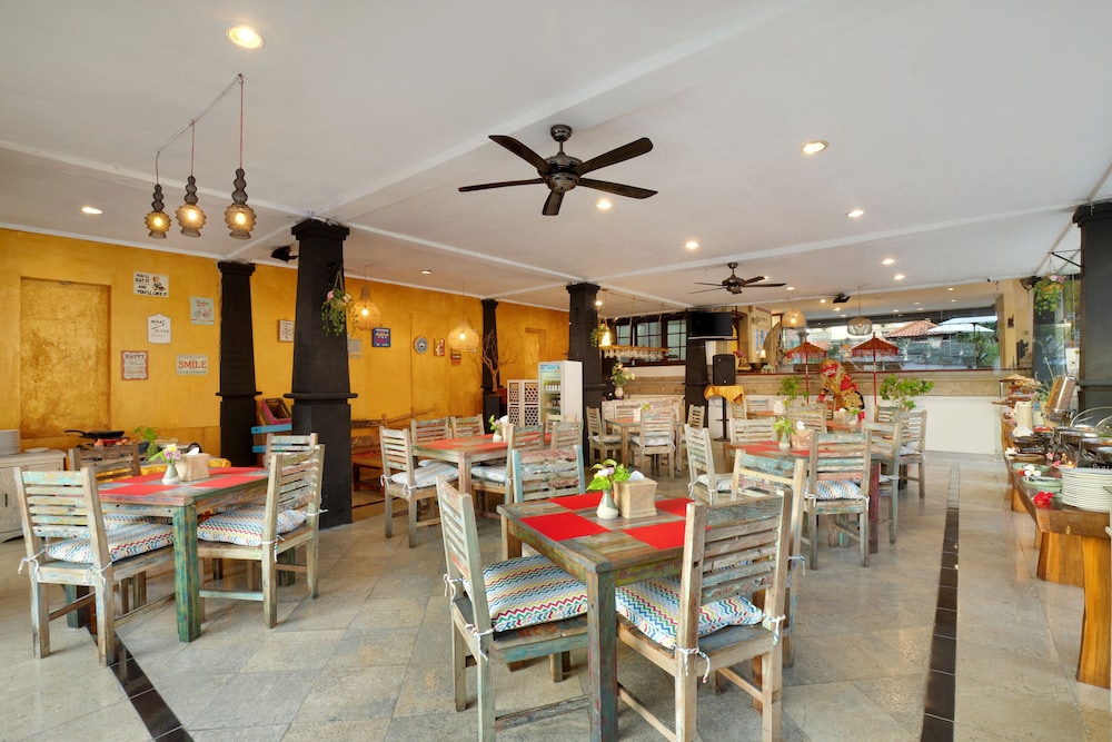Royal Hotel and Villa Bali 33/48