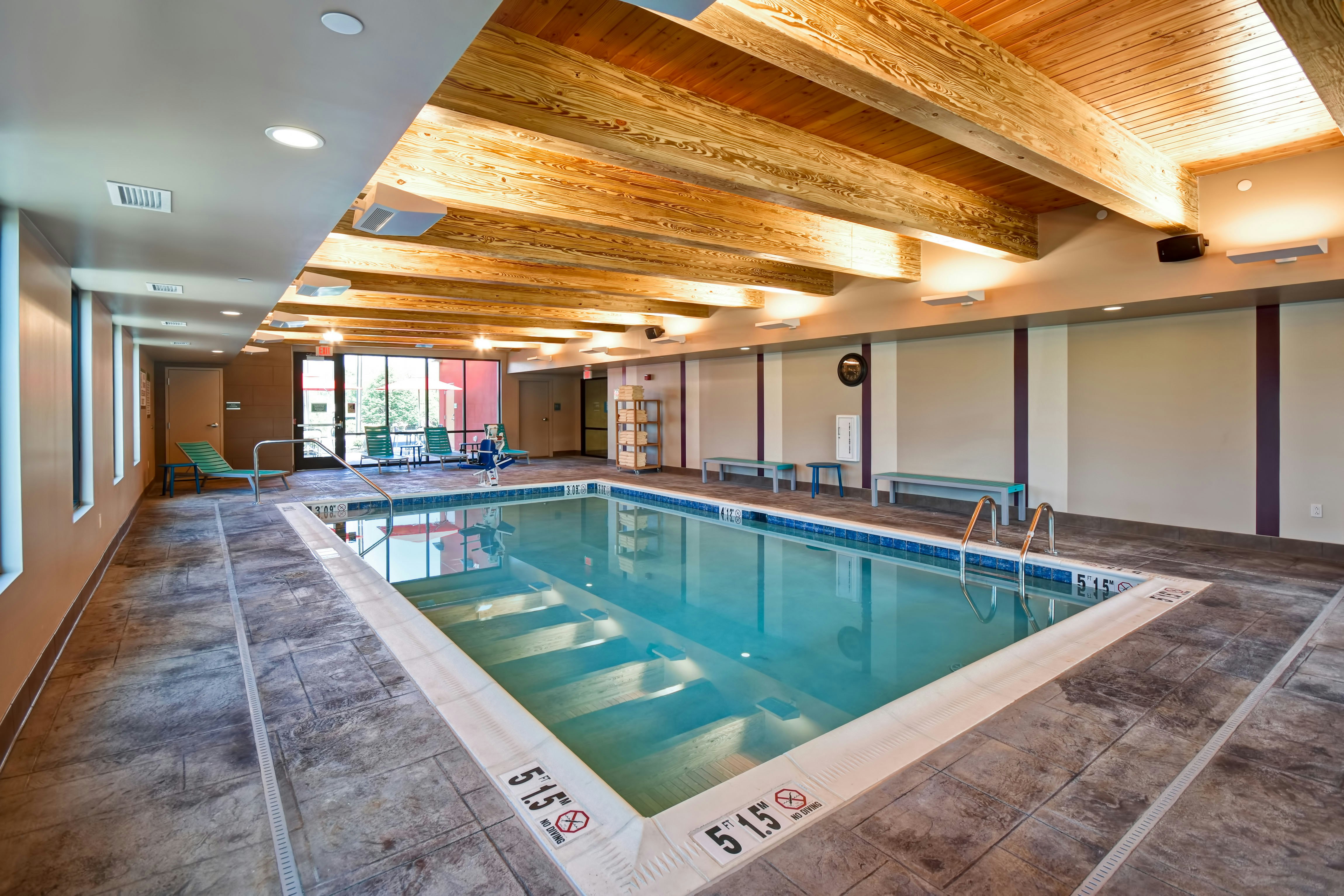 Home2 Suites By Hilton Mechanicsburg 7/25