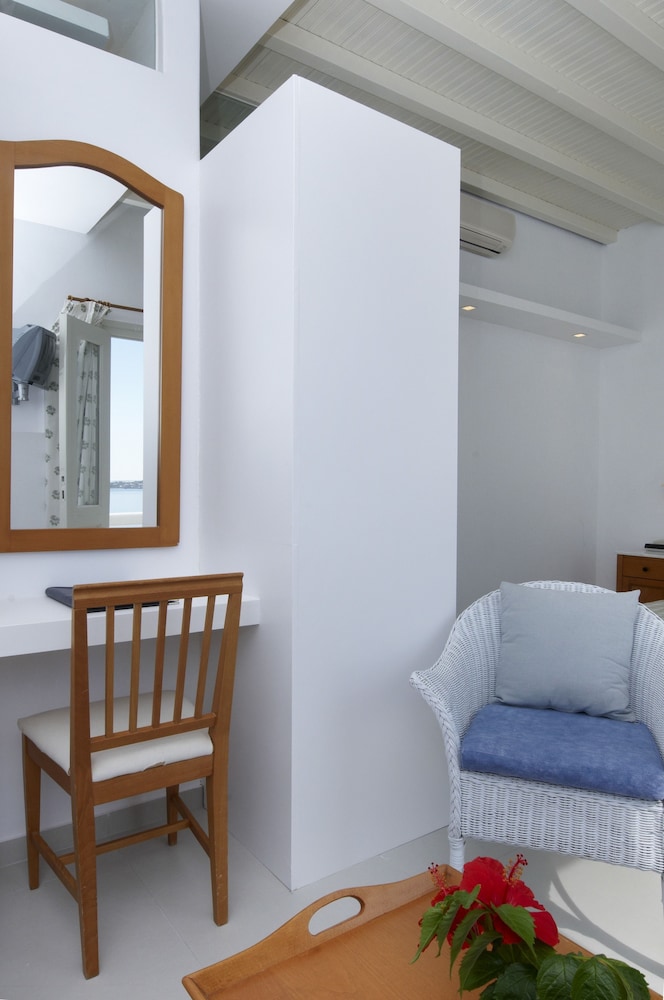 Mykonos View 46/71