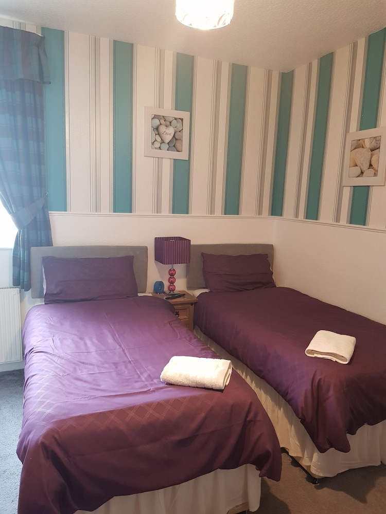Thornhill Hotel 38/50
