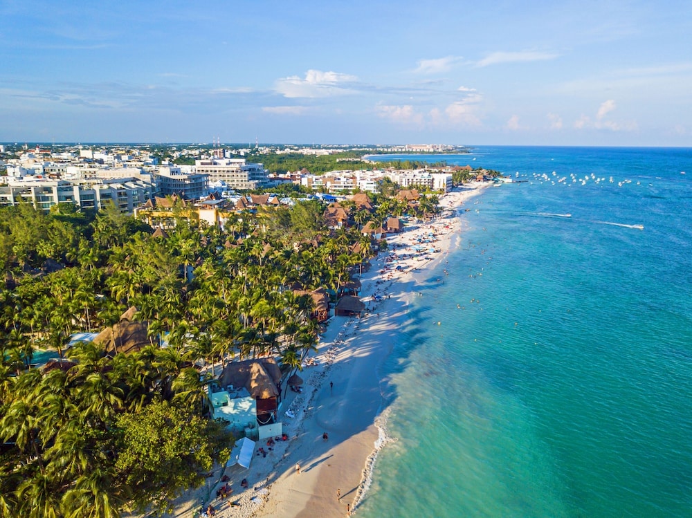 Mahekal Beach Resort 42/48