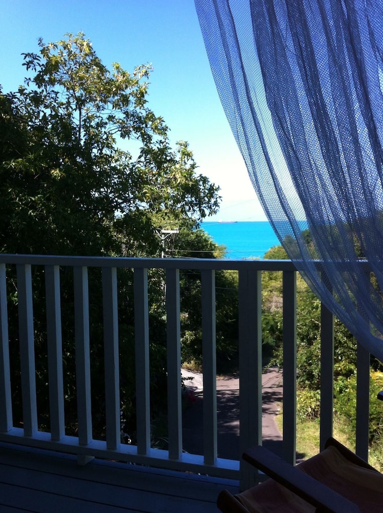Galley Bay Cottages 5/50