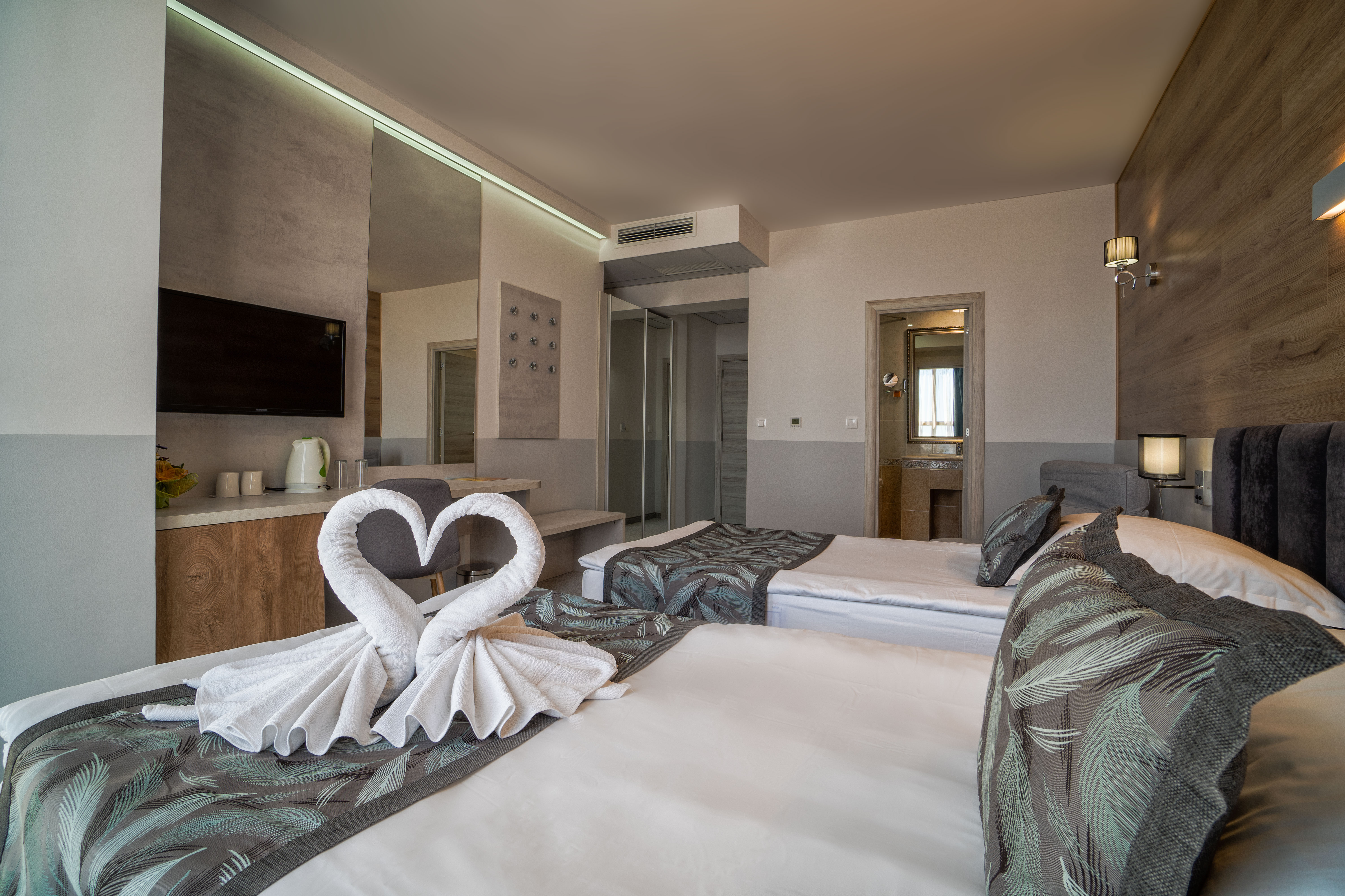 Room, Double Bed, Sea View