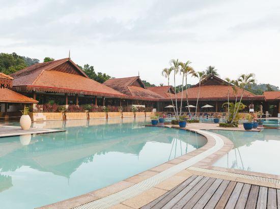 Club Med Cherating Beach 8/22