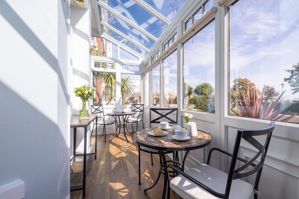 The Langtons Guest House 36/50