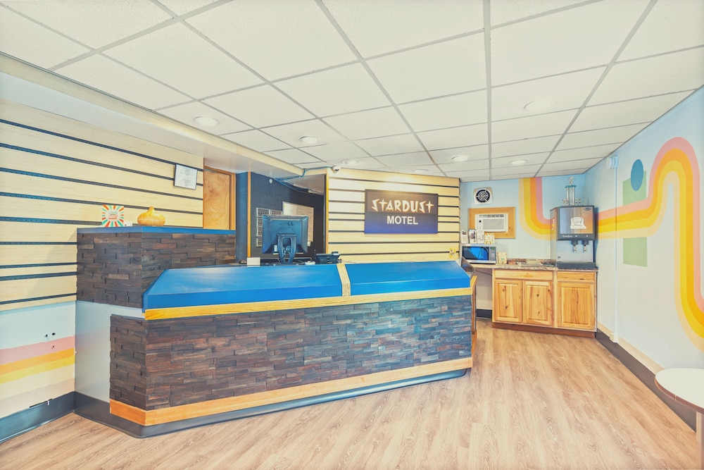 Stardust Motel Wallace 8/65