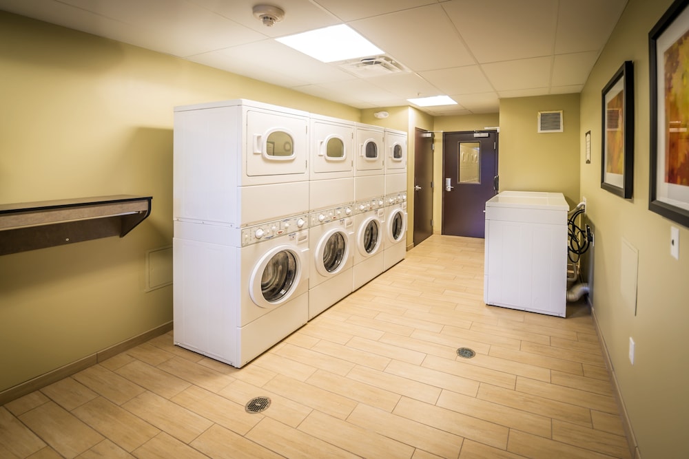 Staybridge Suites Sacramento - Folsom 25/79