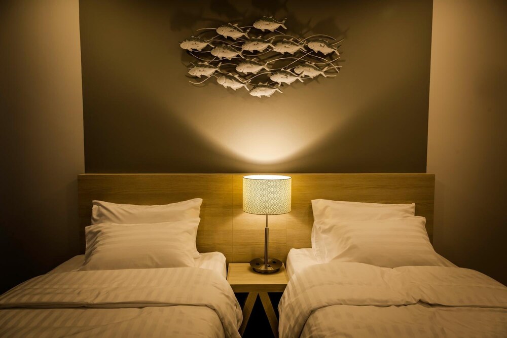 Triple Z Hotel 27/56