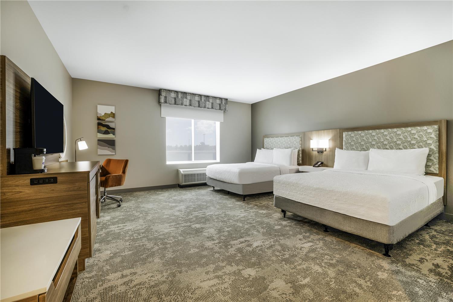 ROOM, 2 QUEEN BEDS, BATHTUB, ACCESSIBLE