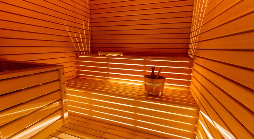 Zdraviliski Dvor Adults only +14 32/62